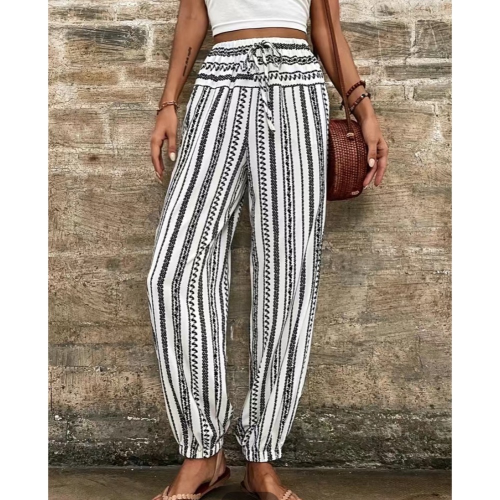 CLOSET C/O BLACK/WHITE SUMMER POCKET JOGGER,